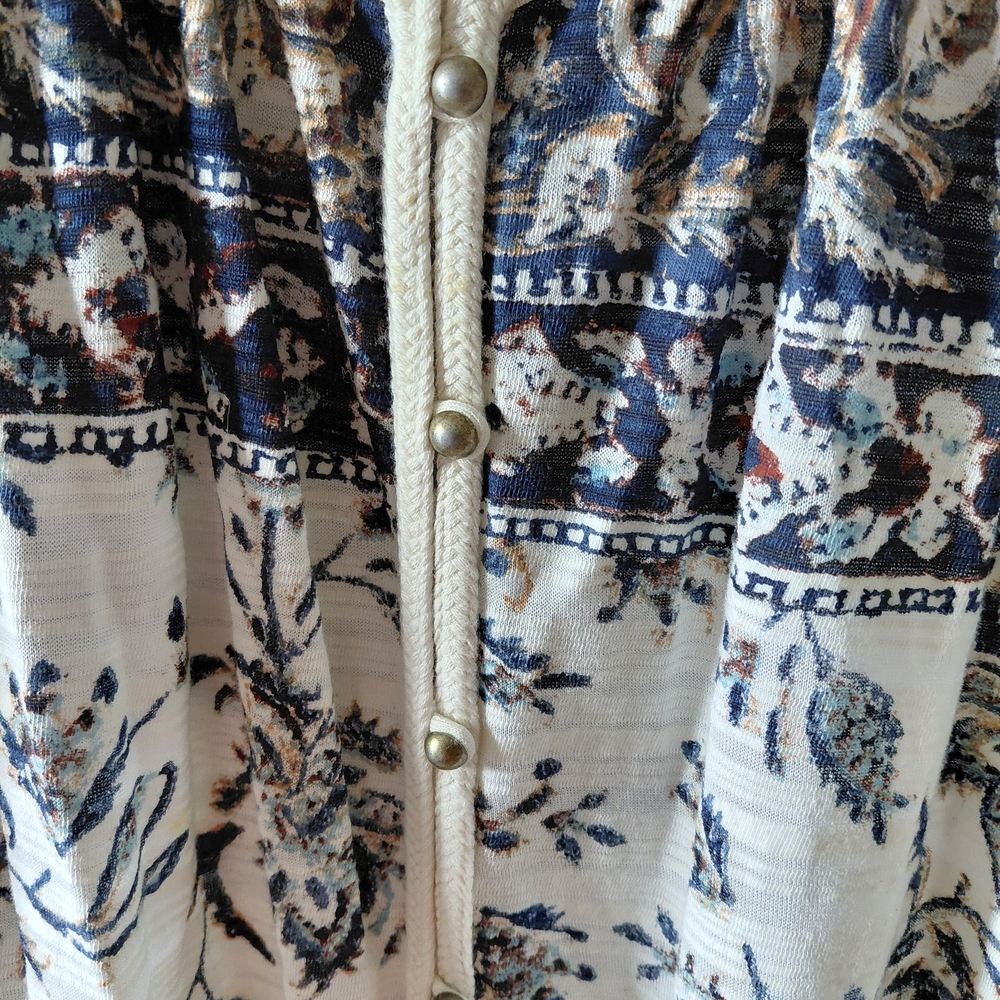 Lucky Brand Blue and White Floral Blouse - Picture 3 of 6